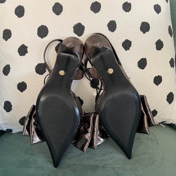 Zara metallic grey bow slingback heels in 6.5 - Picture 5 of 7